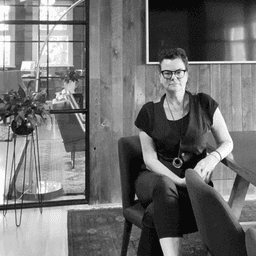 Deb Barlow