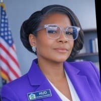 Daynah Gist-Williams