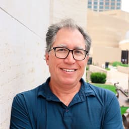 Peter Davis