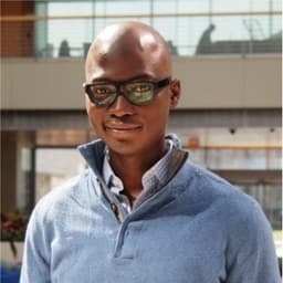 Tolu Oyekan