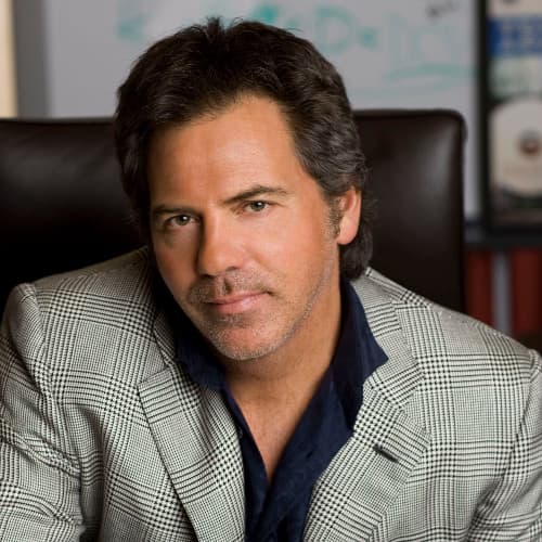 Tom Gores logo